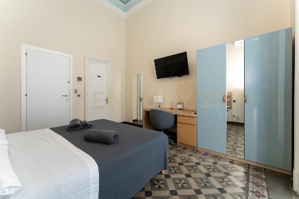 Foto Appartamento in Via Ferrara Abate 76, Catania Centro Storico di 185 m²