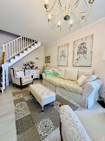 Foto Appartamento in VIALE PABLO PICASSO, Ravenna di 145 m² con 4 locali