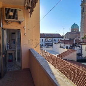 Foto Appartamento a Padova di 140 m² con 6 locali in vendita