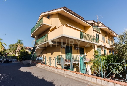 Foto Appartamento in Via Barriera del Bosco 9a, Sant'Agata li Battiati