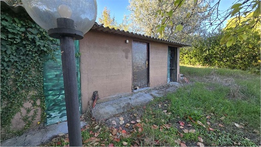 Foto Terreno agricolo in Strada del Cimitero, Perugia di 4495 m² in vendita