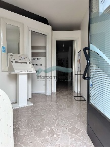 Foto Negozio a Vittorio Veneto di 50 m² con 2 locali in vendita