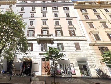 Foto Appartamento in Via Emanuele Filiberto, Roma Esquilino di 121 m²