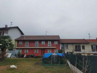 Foto Casa indipendente in Strada Oreglia, Cumiana Centro di 190 m²