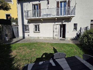 Foto Appartamento in via lavatoio, Premeno di 190 m² con 5 locali
