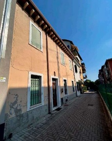 Foto Villa a schiera in Via Luciano Marchi, Verona Borgo Roma di 133 m²