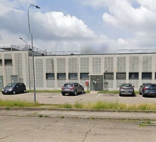 Foto Negozio in Piazzale Marco Polo, San Felice sul Panaro Centro di 103 m²