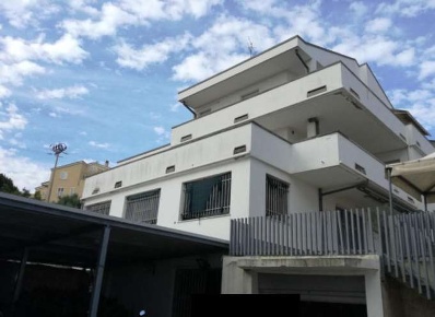 Foto Casa indipendente in Via G. Moschini, Sant'Elpidio a Mare Centro