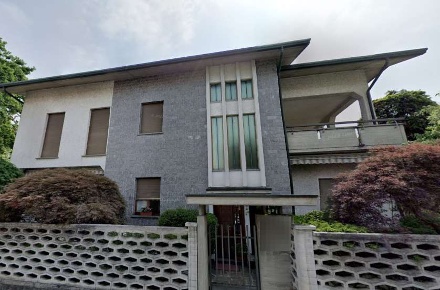 Foto Appartamento in Via Giovanni Prati, Limbiate Centro di 121 m²