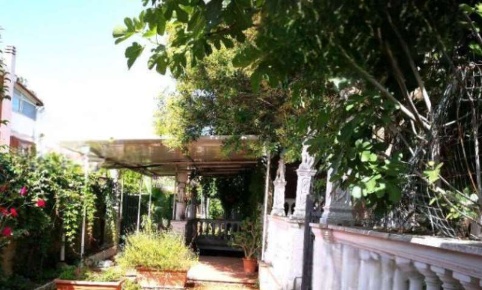 Foto Appartamento in Via Francesco Cilea, Roma Infernetto di 222 m²