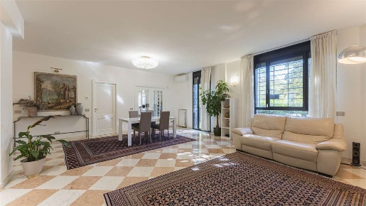 Foto Appartamento in Via Delle Costellazioni, Modena Villaggio Zeta