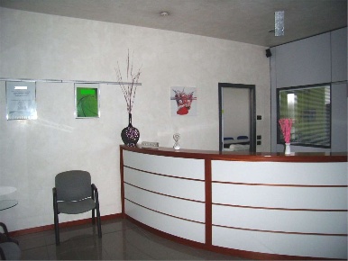 Foto Negozio a Fontanelle di 300 m² con 6 locali in affitto