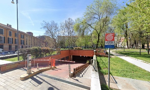 Foto Garage in Via Conca del Naviglio  39, Milano Ticinese di 13 m²