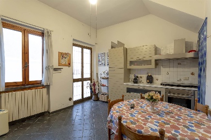 Foto Casa indipendente in via Juri Gagarin, Campi Bisenzio di 84 m²