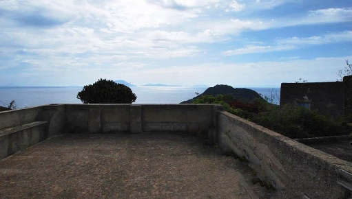 Foto Appartamento in Strada Comunale Liscio, Lipari di 240 m² con 13 locali