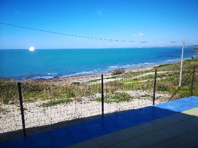 Foto Villa unifamiliare a Sciacca di 200 m² con 7 locali in affitto