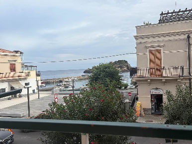 Foto Appartamento a Aci Castello Centro di 35 m² con 2 locali in affitto