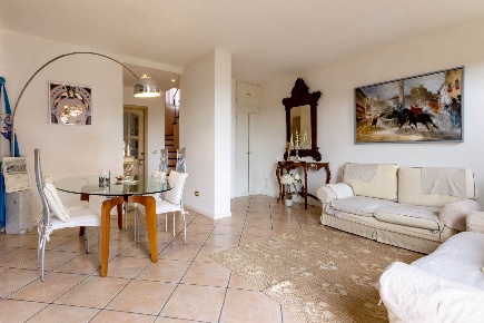 Foto Appartamento a Siena Petriccio - Acquacalda di 133 m² con 6 locali