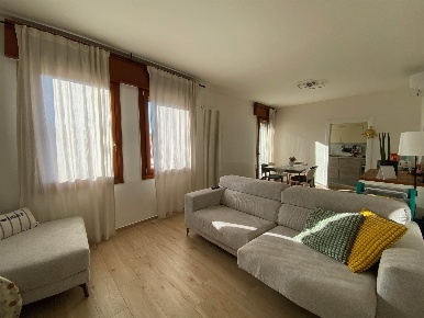 Foto Appartamento a Monselice Centro di 101 m² con 4 locali in vendita