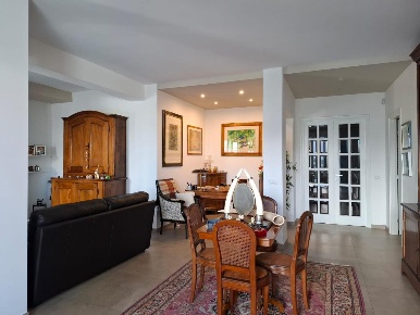 Foto Appartamento a Fucecchio Centro di 170 m² con 5 locali in vendita