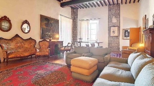 Foto Appartamento a Pisa Sant'Antonio di 308 m² con 7 locali in vendita