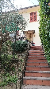 Foto Case semi ndipendenti a Luni Casano Dogana Isola di 85 m² con 4 locali