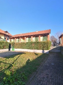 Foto Villa a schiera in Via Giorgio Ferrini, Torino Falchera di 120 m²