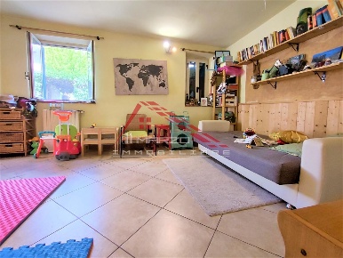 Foto Casa indipendente a Calcinaia Fornacette di 100 m² con 4 locali