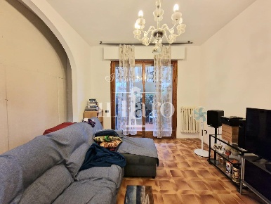 Foto Appartamento a Campi Bisenzio Centro di 115 m² con 5 locali in vendita