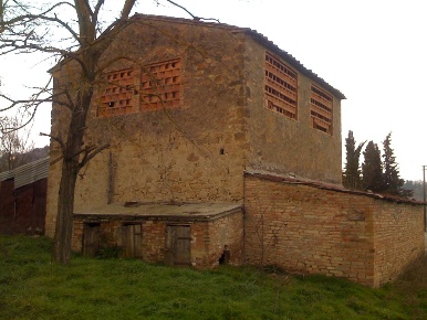 Foto Rustico a Casole d'Elsa di 138 m² con 5 locali in vendita