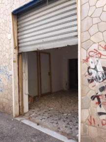 Foto Magazzino a Livorno Cisternone di 35 m² con 2 locali in vendita