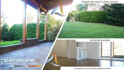 Foto Villa unifamiliare in Viale Dei Platani, Arese Centro di 225 m²