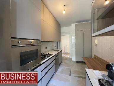 Foto Appartamento in Via Oldofredi, Milano Maggiolina di 140 m² in affitto