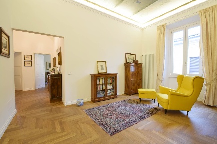 Foto Appartamento a Prato Soccorso di 105 m² con 5 locali in vendita