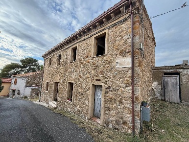 Foto Rustico a Santa Luce di 180 m² con 5 locali in vendita