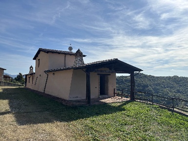 Foto Villa unifamiliare a Rocca Sinibalda di 219 m² con 10 locali