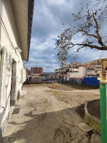 Foto Casa indipendente in via Carlo Pisacane, Benevento Rione Libertà