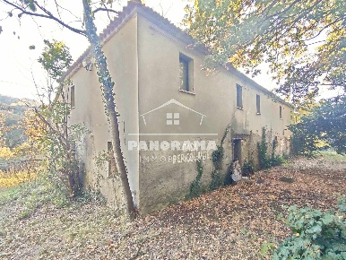 Foto Rustico in Via Arvelta 1, Montescudo-Monte Colombo di 290 m²
