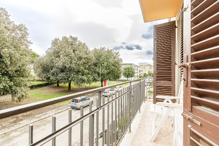Foto Appartamento in via Meucci, Campi Bisenzio di 116 m² con 5 locali