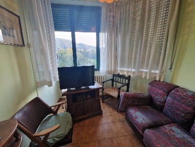 Foto Appartamento a Spoleto Via Flaminia di 80 m² con 4 locali in vendita