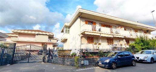 Foto Appartamento in Via Provinciale per Riposto  3a, Acireale di 108 m²
