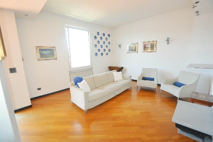 Foto Appartamento in VIA PODGORA, La Spezia Colli di 100 m² con 4 locali