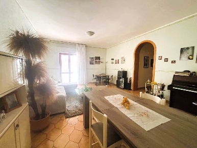 Foto Appartamento in Via Pozzo  77, Aci Catena Centro di 135 m² in vendita