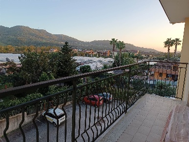 Foto Appartamento a Giffoni Sei Casali di 130 m² con 4 locali in vendita