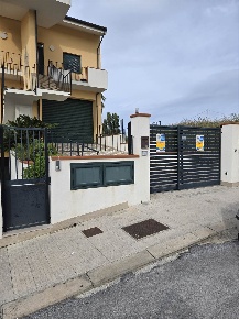 Foto Appartamento in Via Ettore Majorana, Torregrotta di 450 m² in vendita