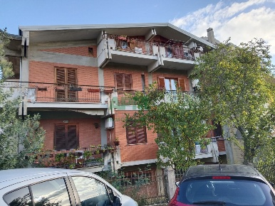 Foto Appartamento in VIA SARDEGNA, Carolei Vadue di 130 m² con 4 locali