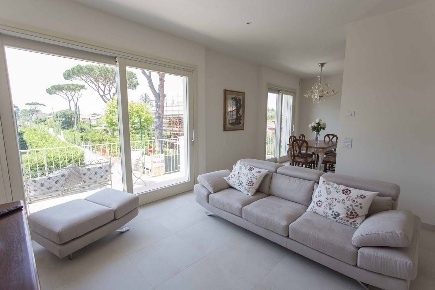 Foto Appartamento a Forte dei Marmi Caranna di 120 m² con 6 locali