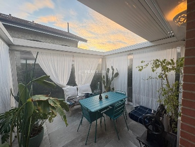 Foto Villa a schiera in VIA SETTI CARRARO 11, Bernareggio di 140 m²