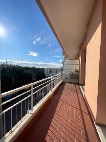 Foto Appartamento a Loano Centro di 65 m² con 3 locali in affitto