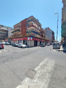 Foto Box in Via Fiume, Catania Picanello di 28 m² con 2 locali in vendita
